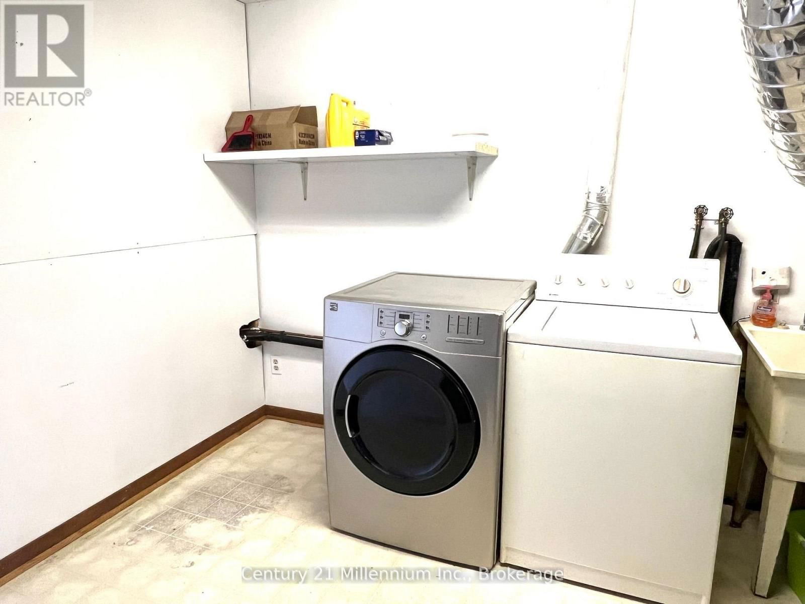 64 TELFER ROAD Image 32