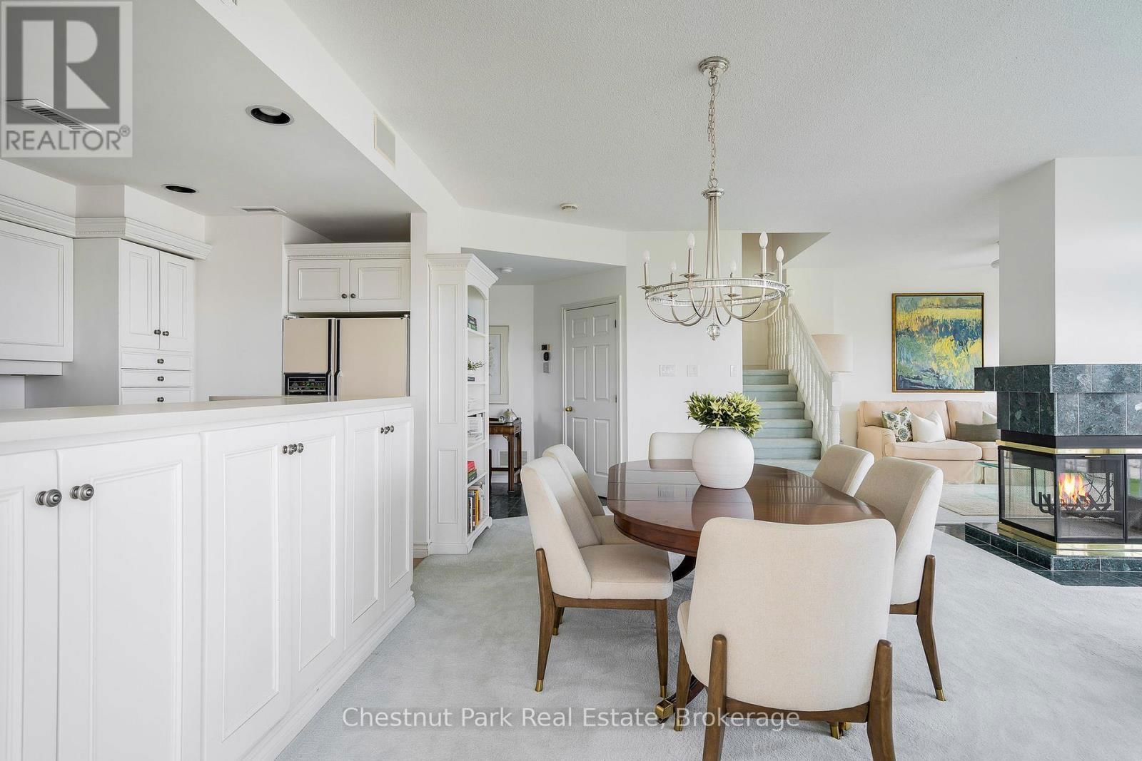 849-851 SUNCREST CIRCLE Image 17