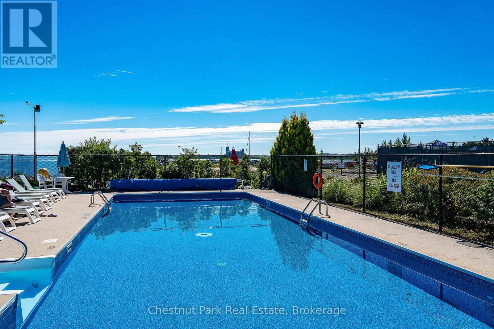 849-851 SUNCREST CIRCLE Image 43