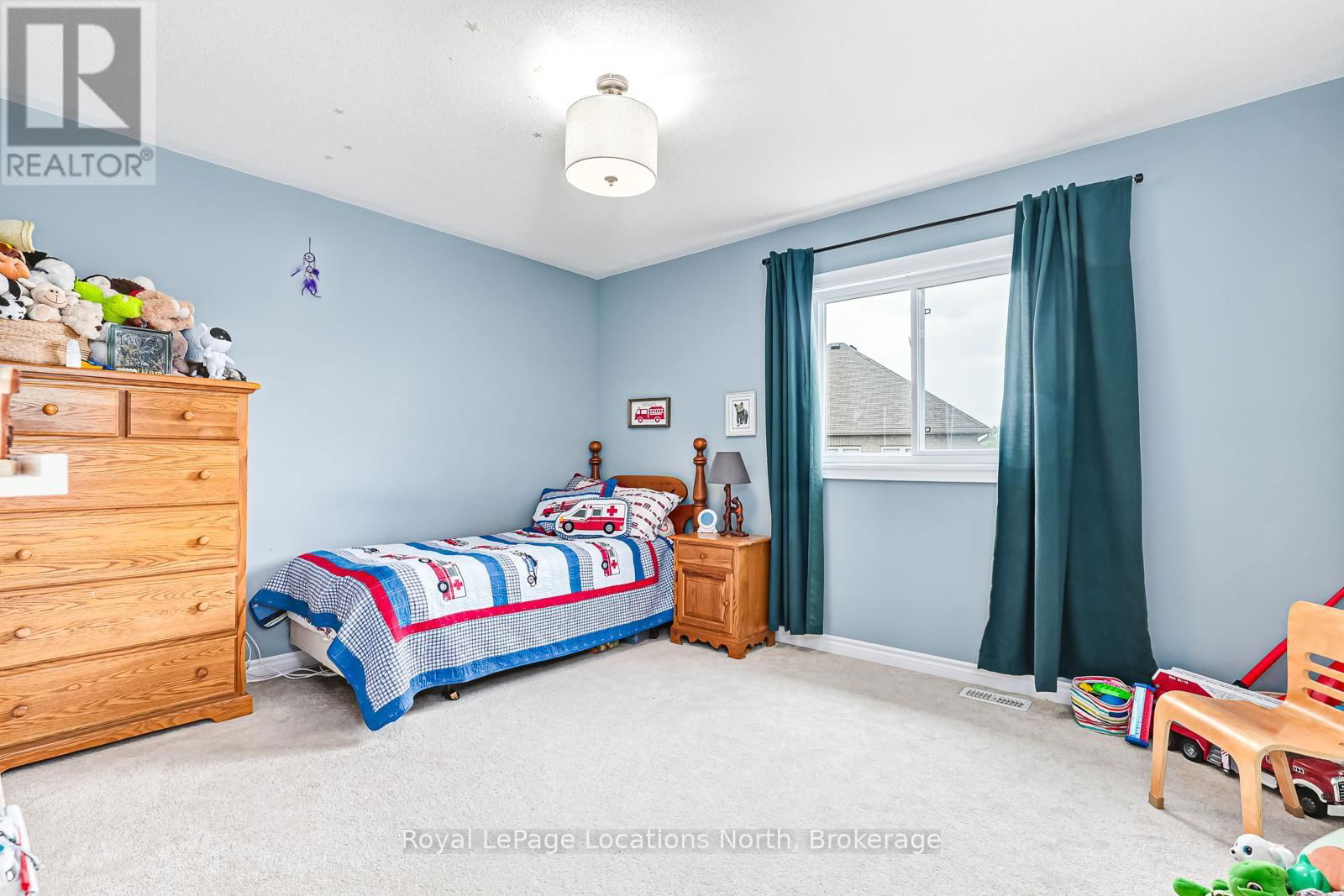 1 ACADEMY AVENUE Image 18