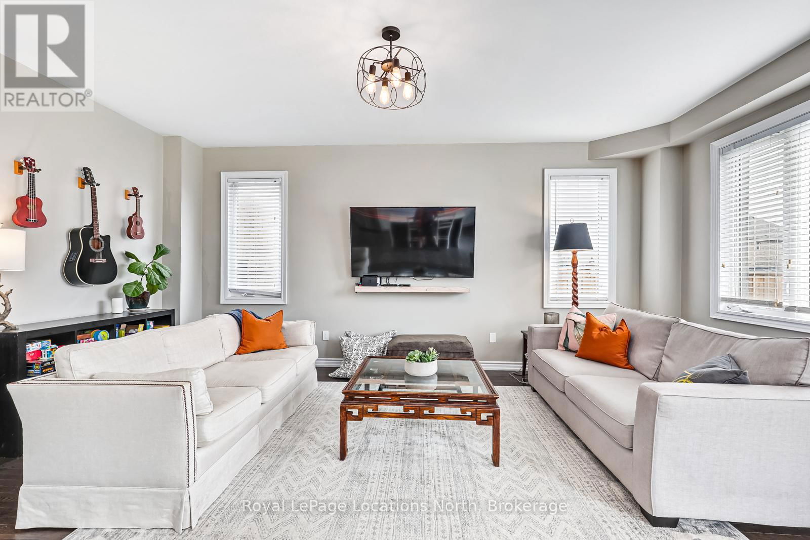 1 ACADEMY AVENUE Image 8