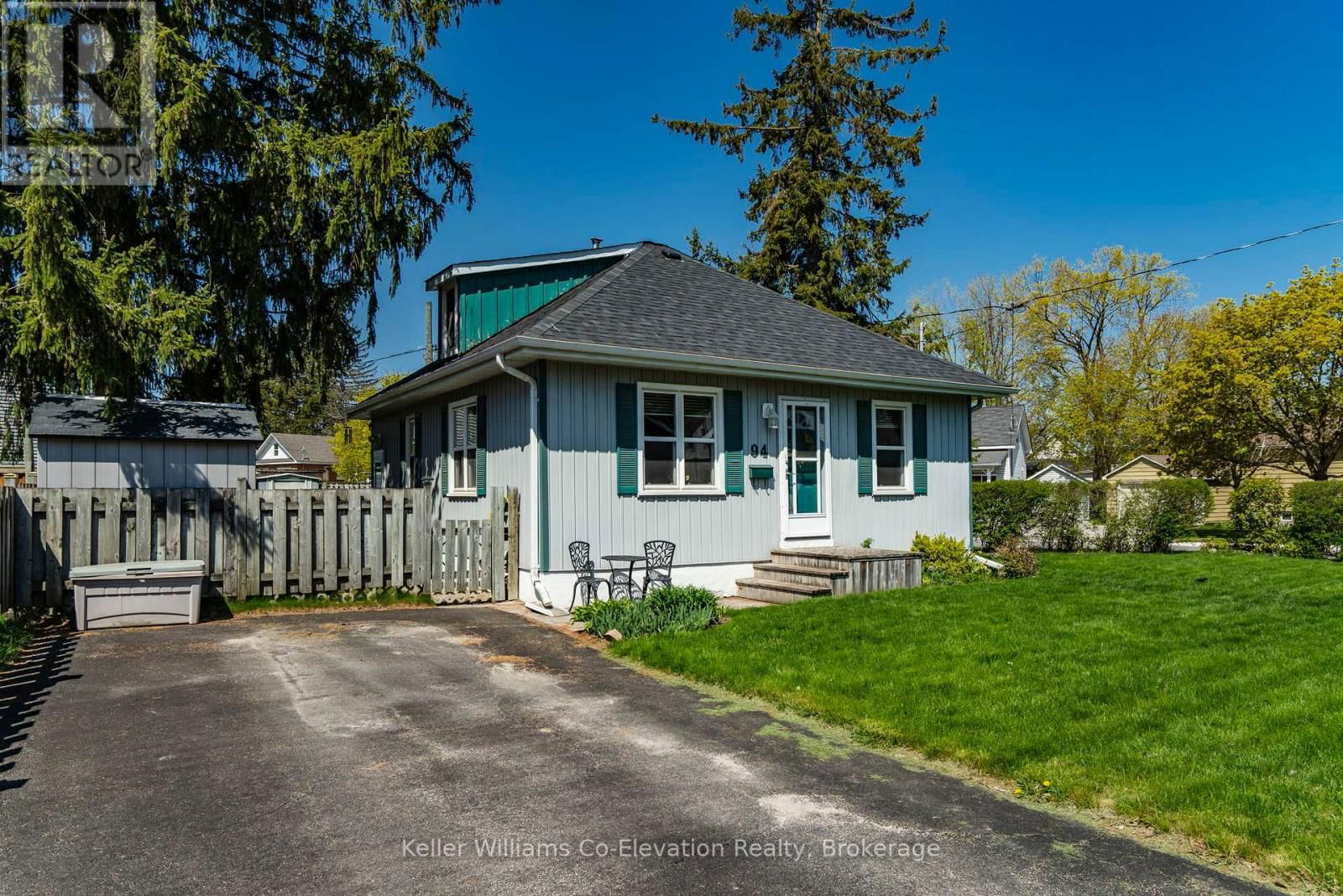 94 INNISFIL STREET Image 3