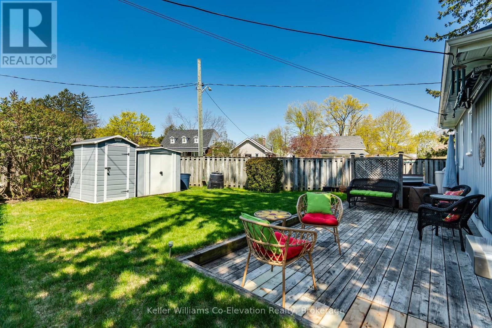 94 INNISFIL STREET Image 31