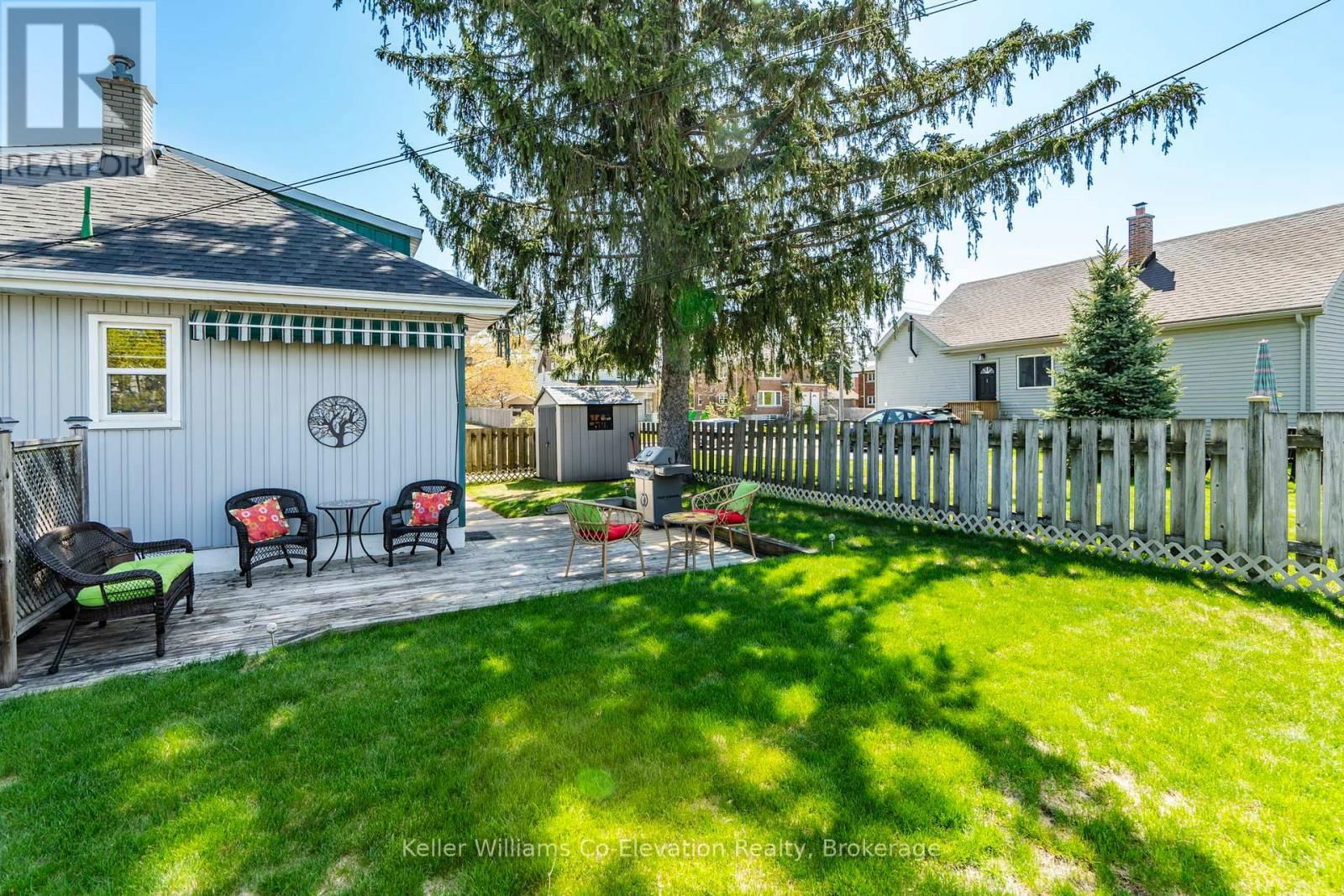94 INNISFIL STREET Image 34