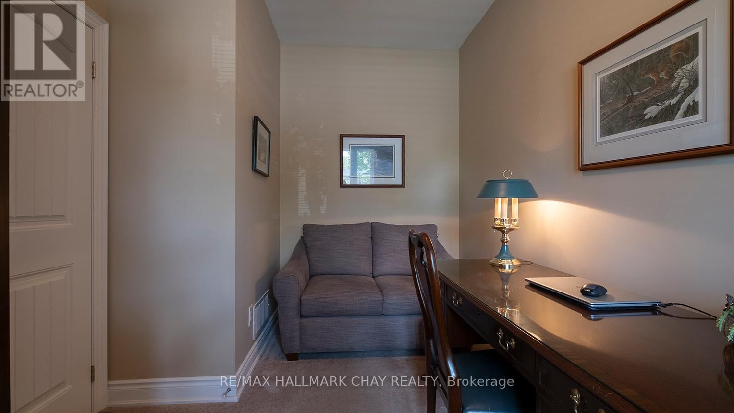18 MAPLE COURT Image 24