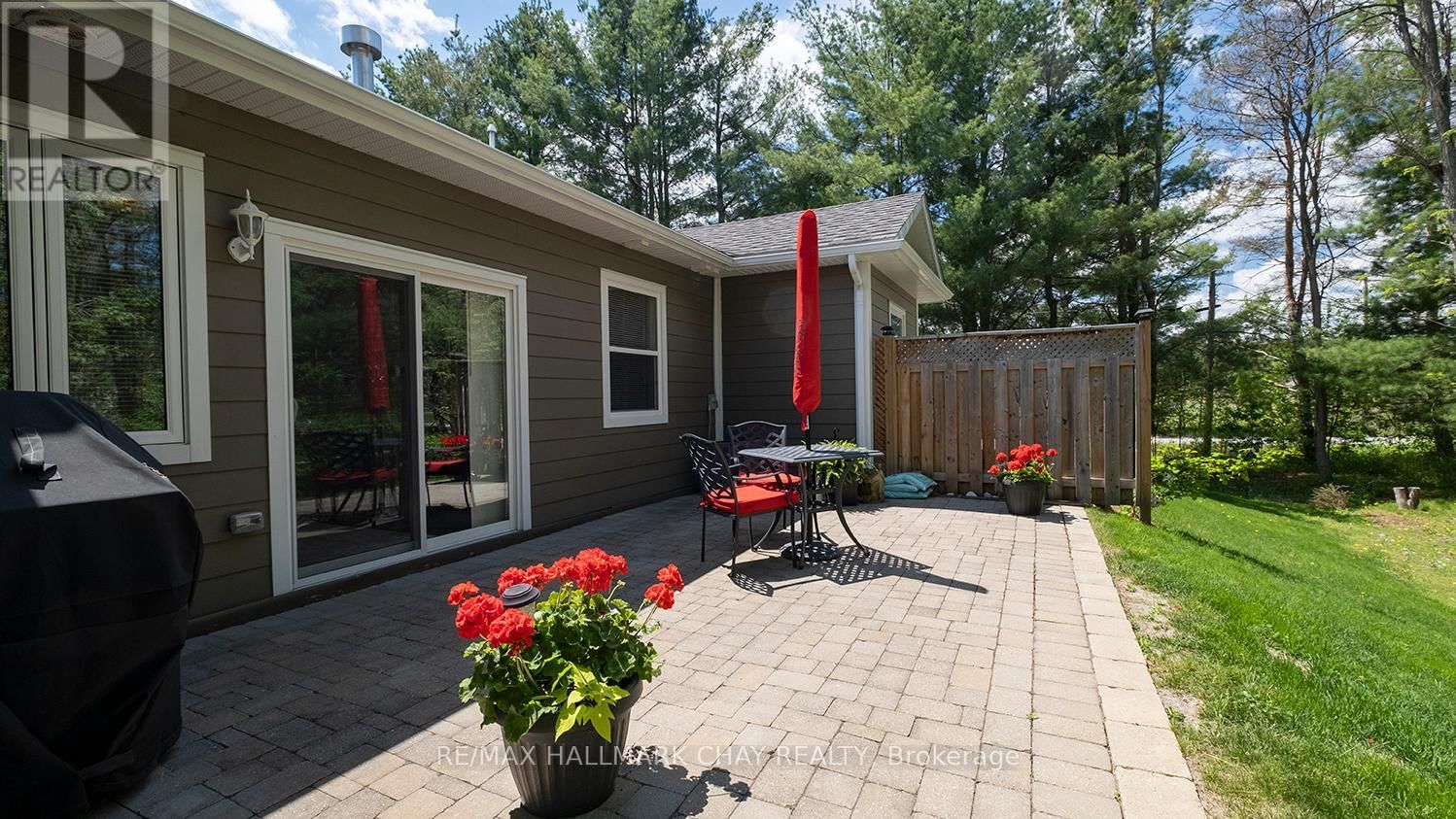 18 MAPLE COURT Image 28