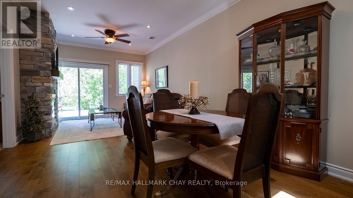 18 MAPLE COURT Image 7