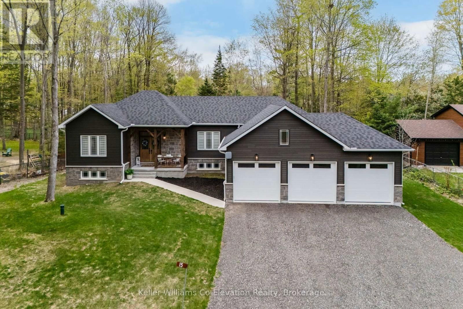 15 PINECONE AVENUE Image 1