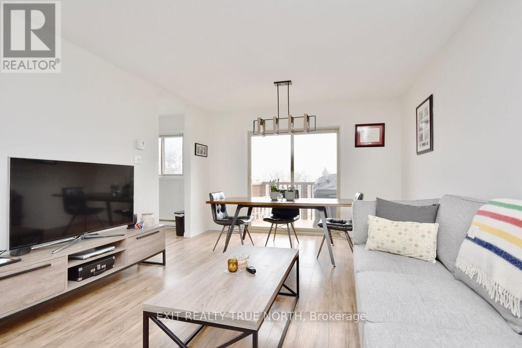 7 - 3 SAWMILL ROAD Image 2