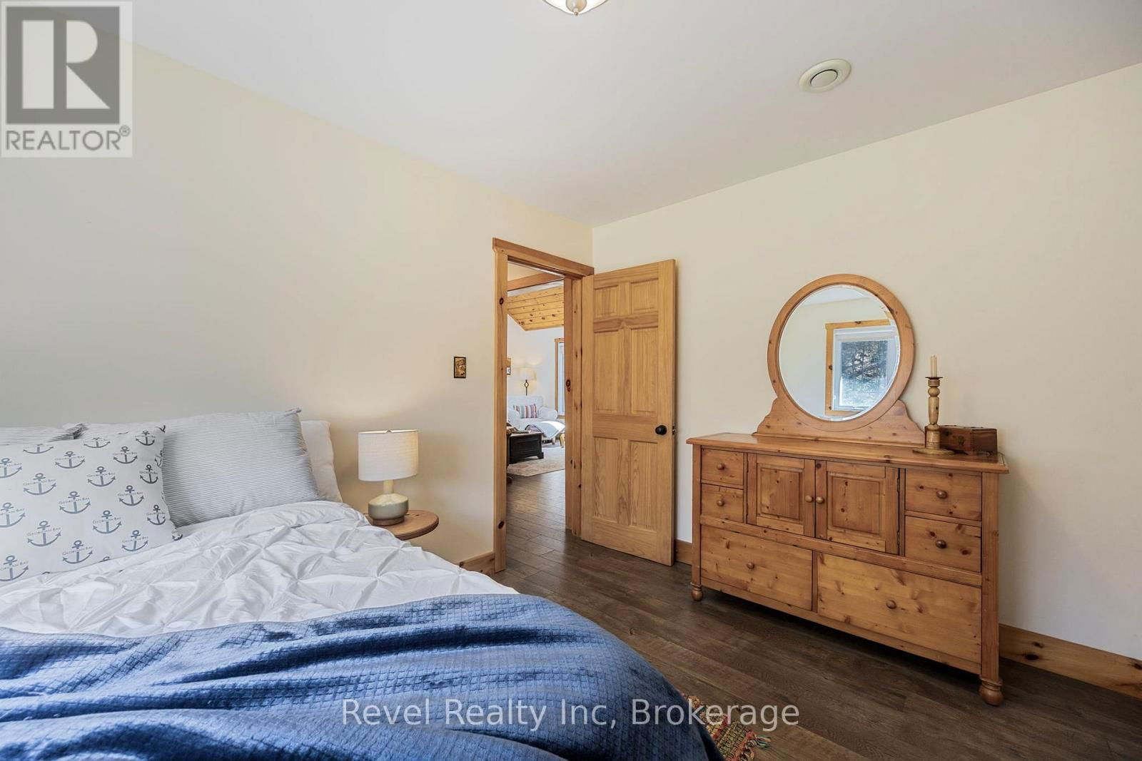 197 NORTH SHORE DRIVE Image 18