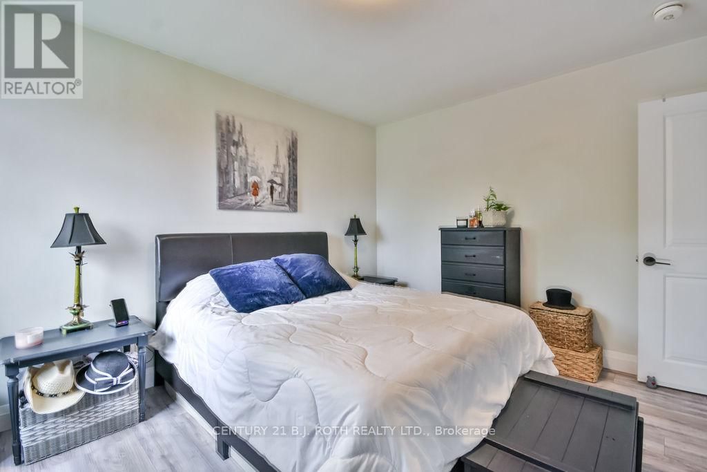 108 NELSON STREET Image 12