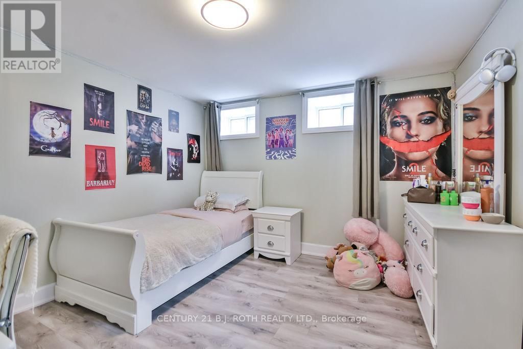 108 NELSON STREET Image 23