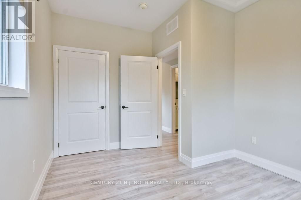 108 NELSON STREET Image 31