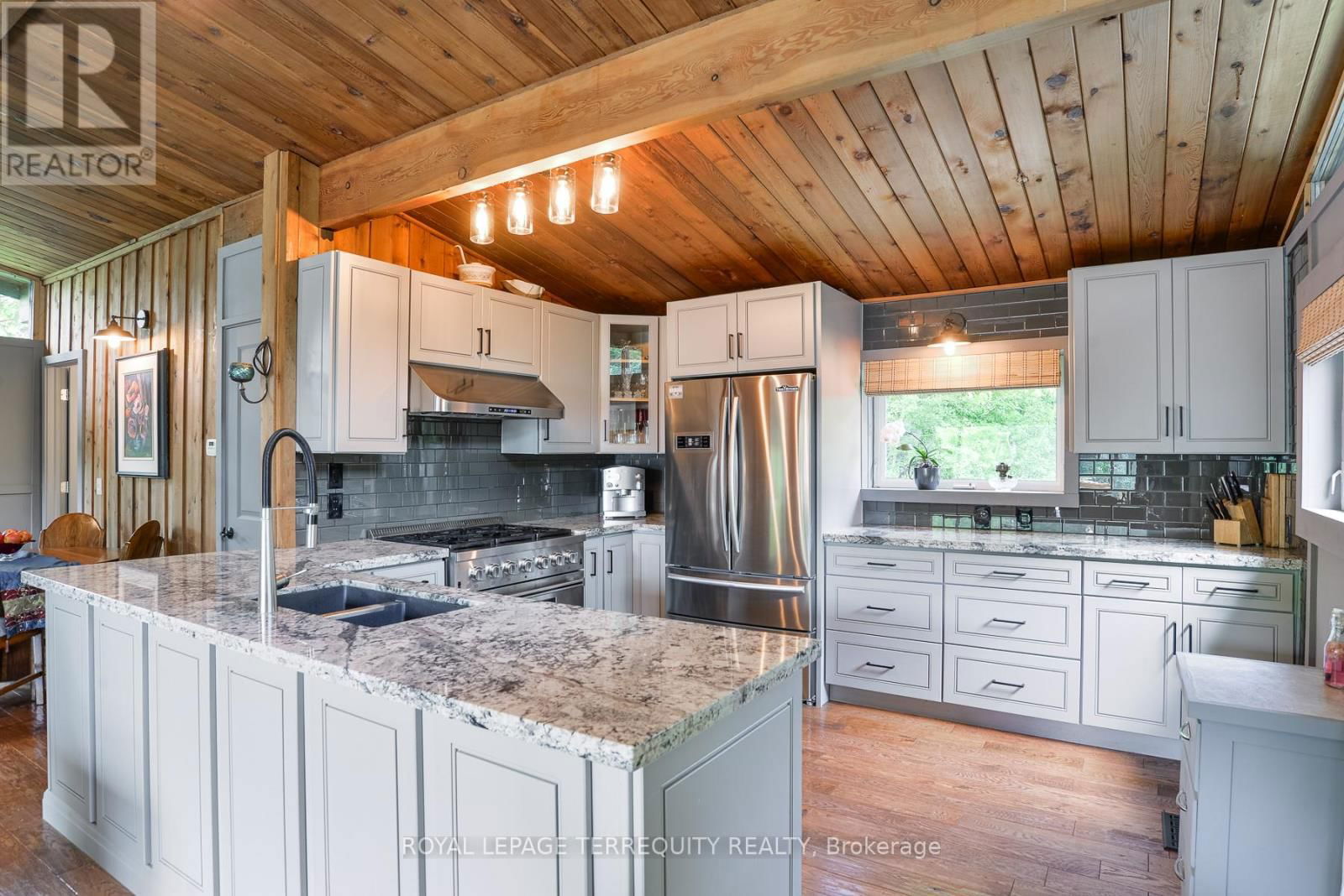 7862 BIRCH DRIVE Image 13