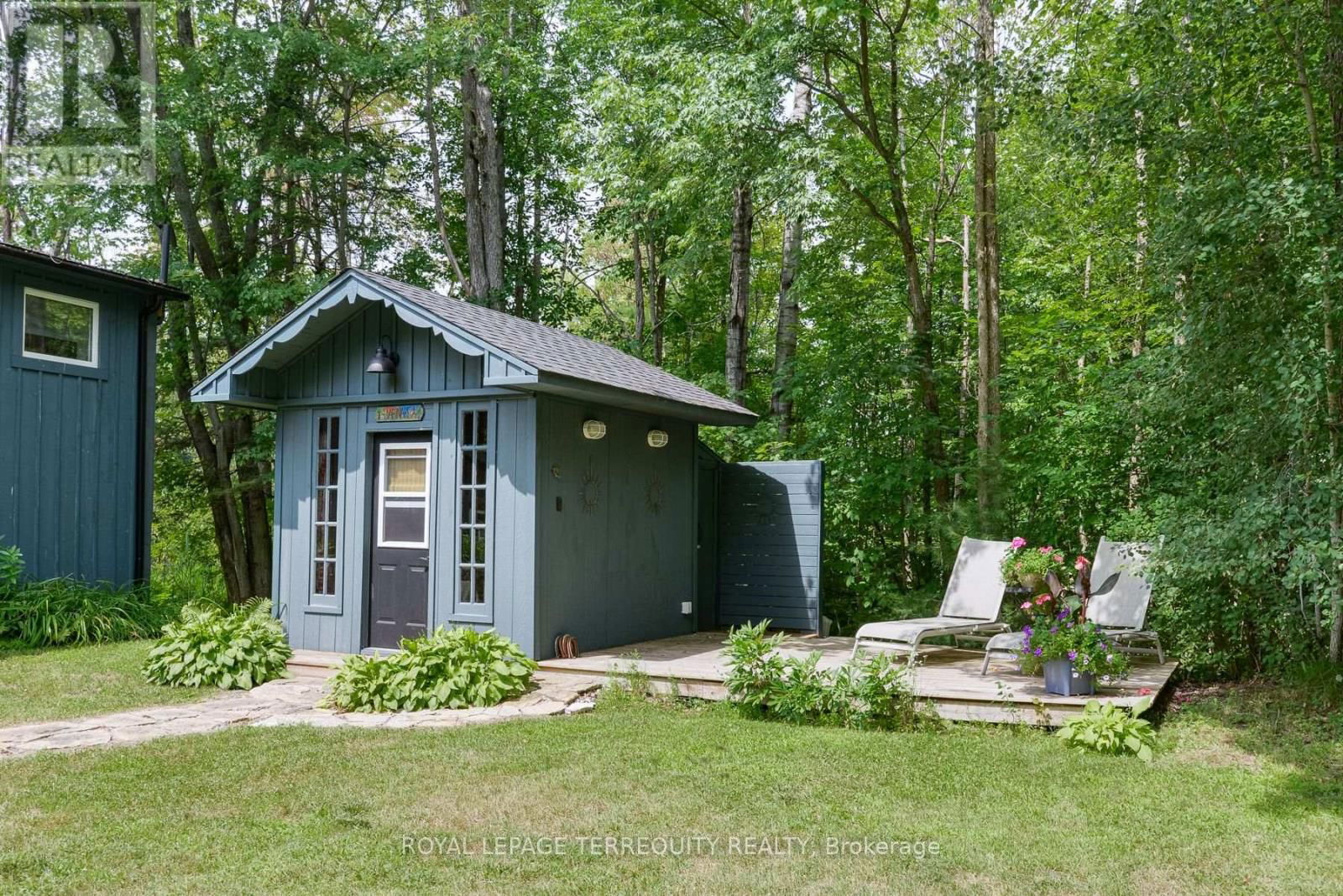7862 BIRCH DRIVE Image 33