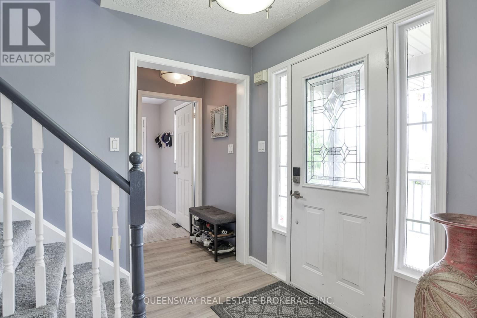 10 LEWIS DRIVE Image 4