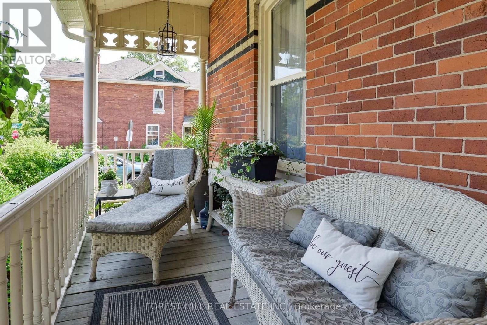 241 MISSISSAGA STREET WEST Image 18