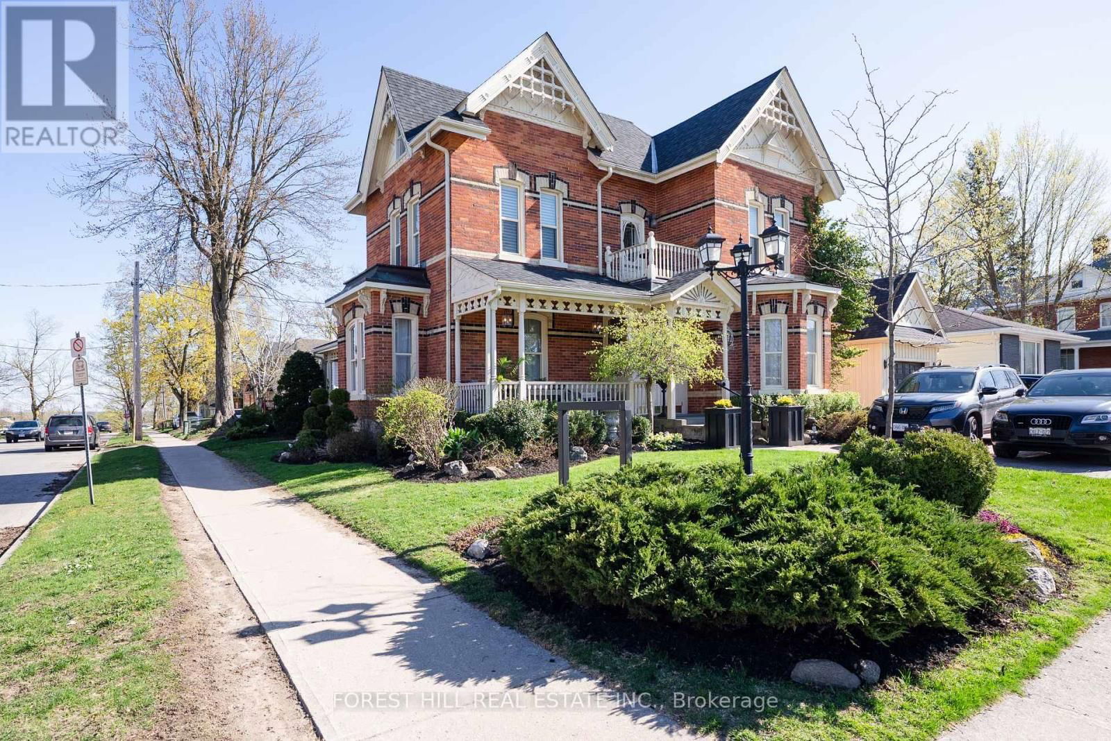 241 MISSISSAGA STREET WEST Image 2