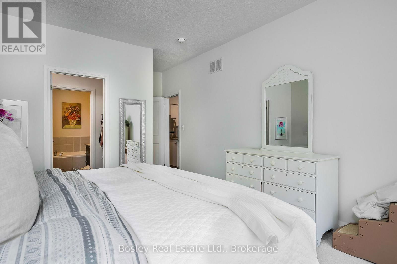 79 KARI CRESCENT Image 18