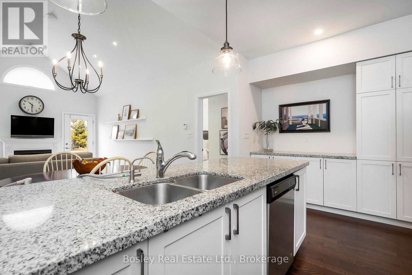 79 KARI CRESCENT Image 6