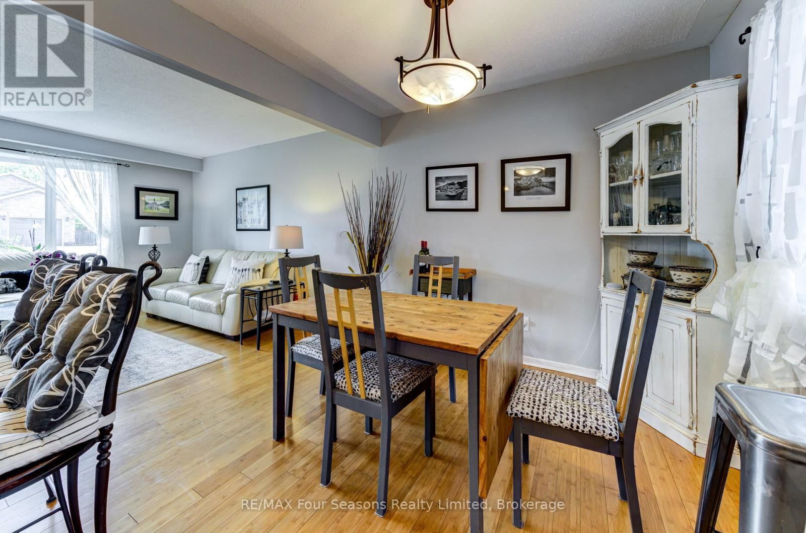 204 BRYAN COURT Image 13