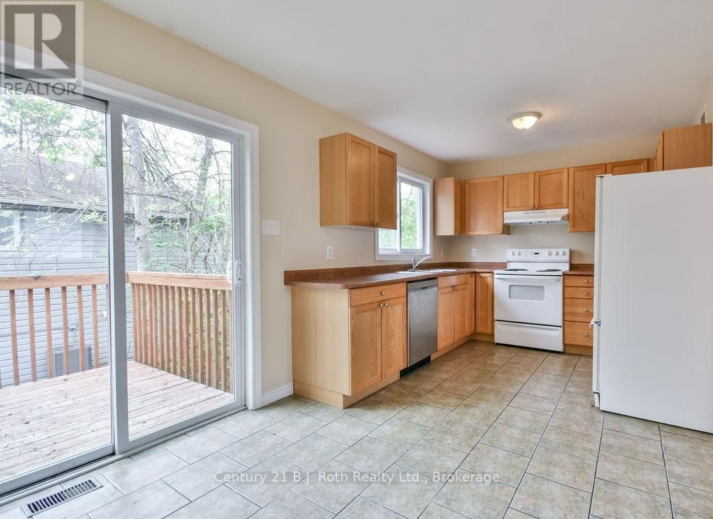 3416 HIGHVIEW AVENUE Image 11