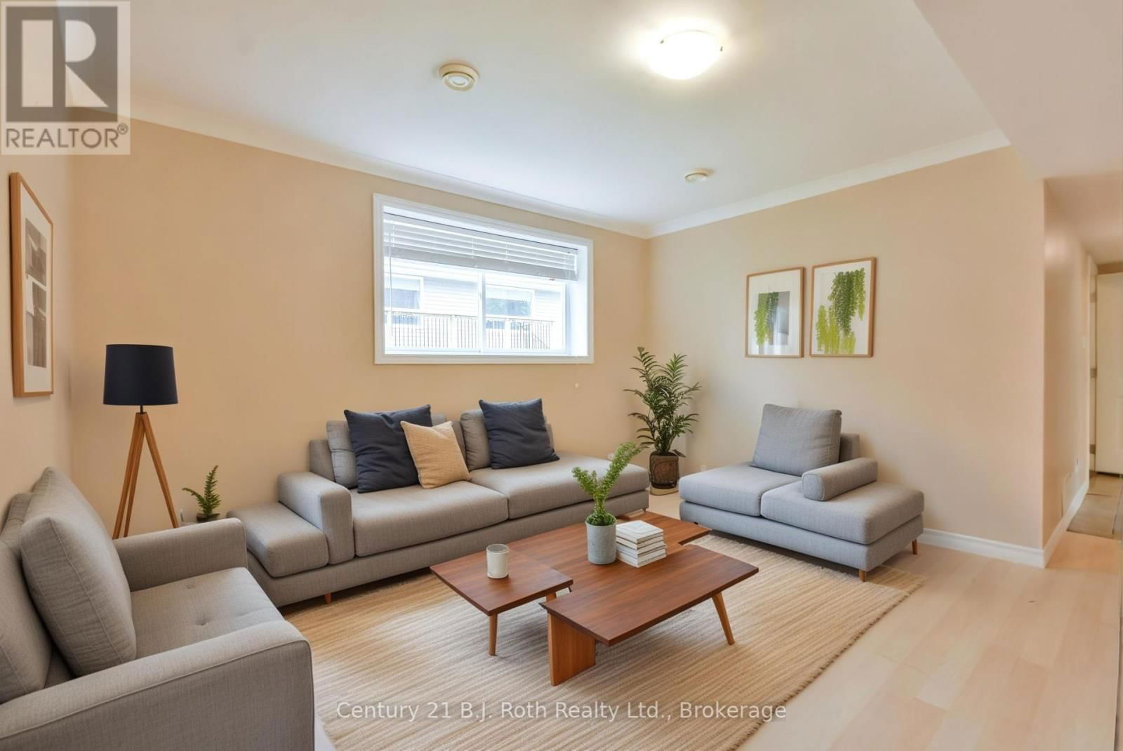 3416 HIGHVIEW AVENUE Image 33