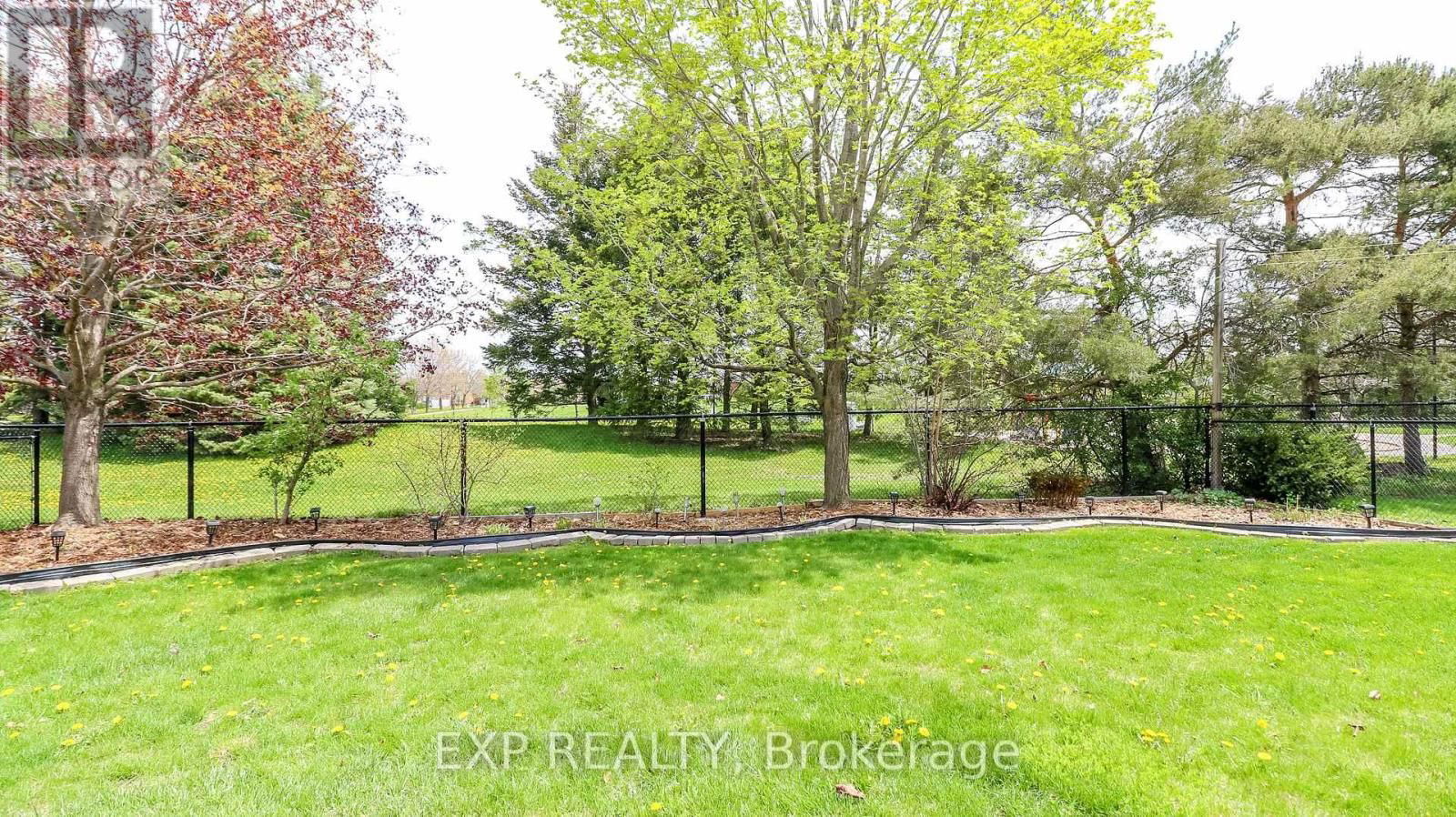 13 O'SHAUGHNESSY CRESCENT Image 12