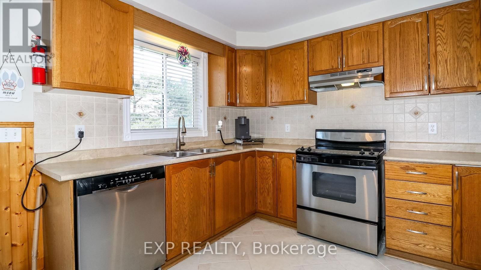13 O'SHAUGHNESSY CRESCENT Image 18