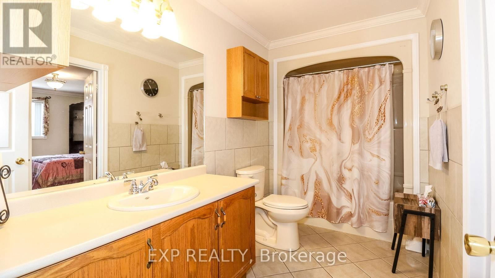 13 O'SHAUGHNESSY CRESCENT Image 21