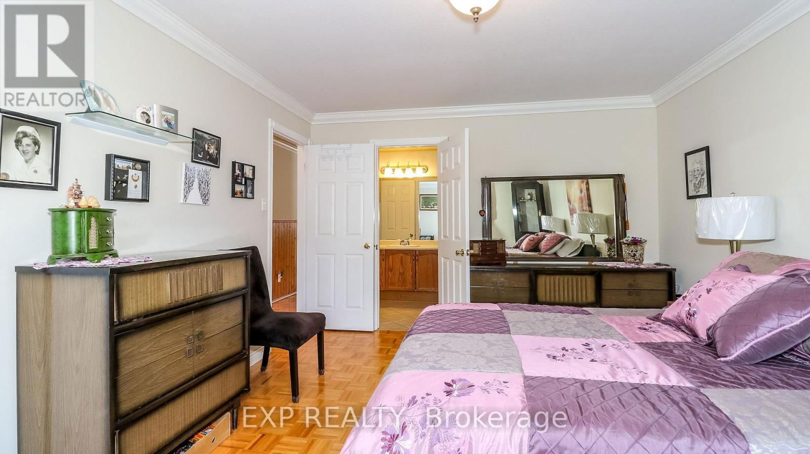 13 O'SHAUGHNESSY CRESCENT Image 24