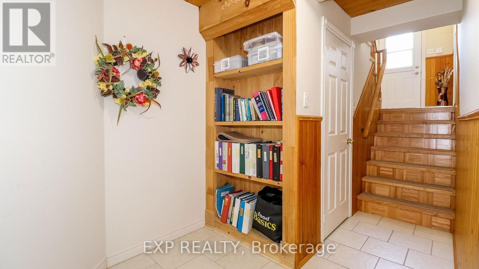 13 O'SHAUGHNESSY CRESCENT Image 29