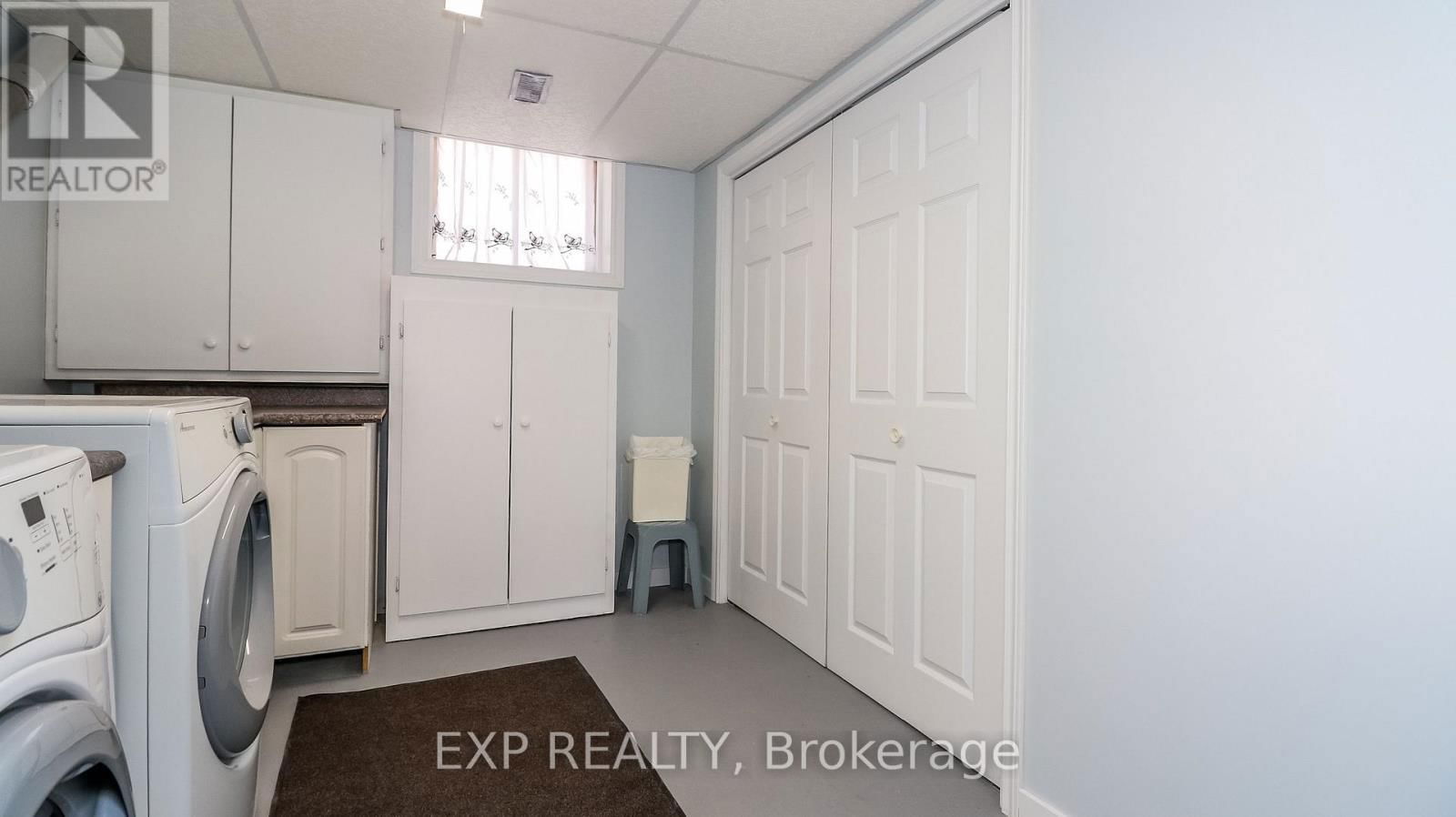 13 O'SHAUGHNESSY CRESCENT Image 32