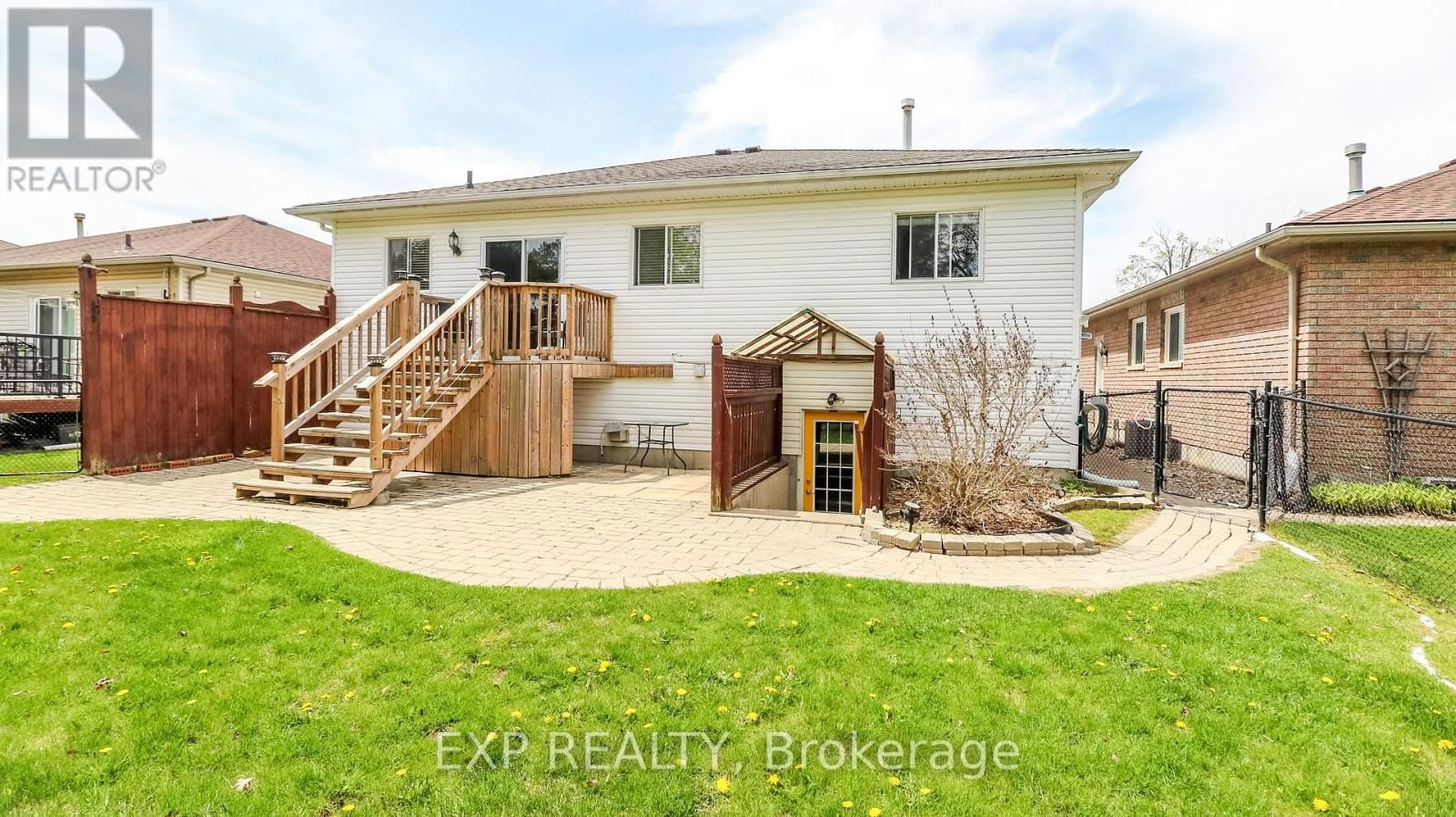 13 O'SHAUGHNESSY CRESCENT Image 9