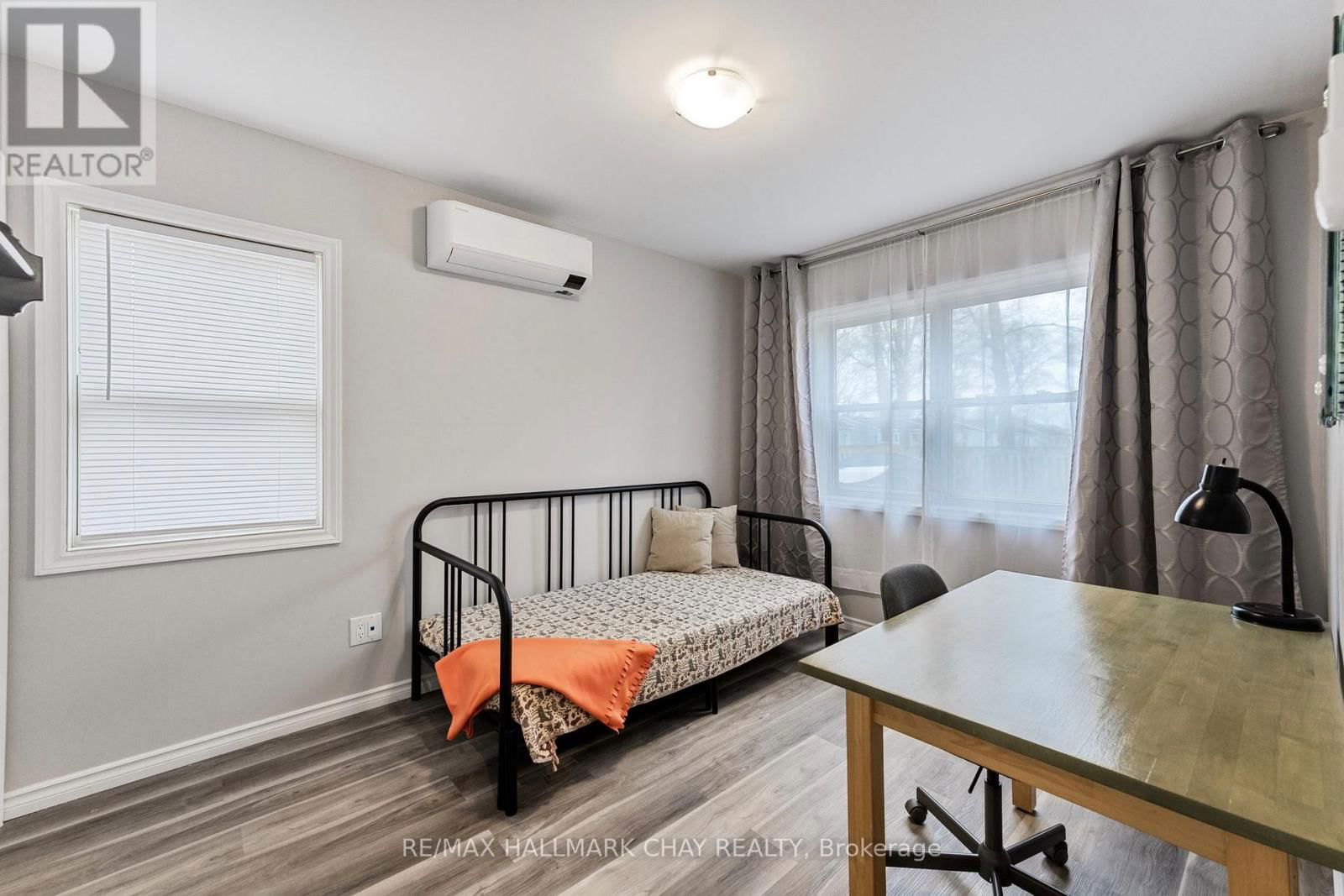 57 LAIDLAW STREET Image 17