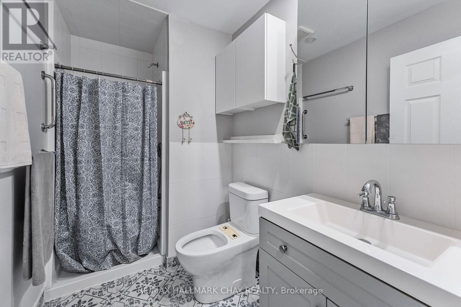 57 LAIDLAW STREET Image 20