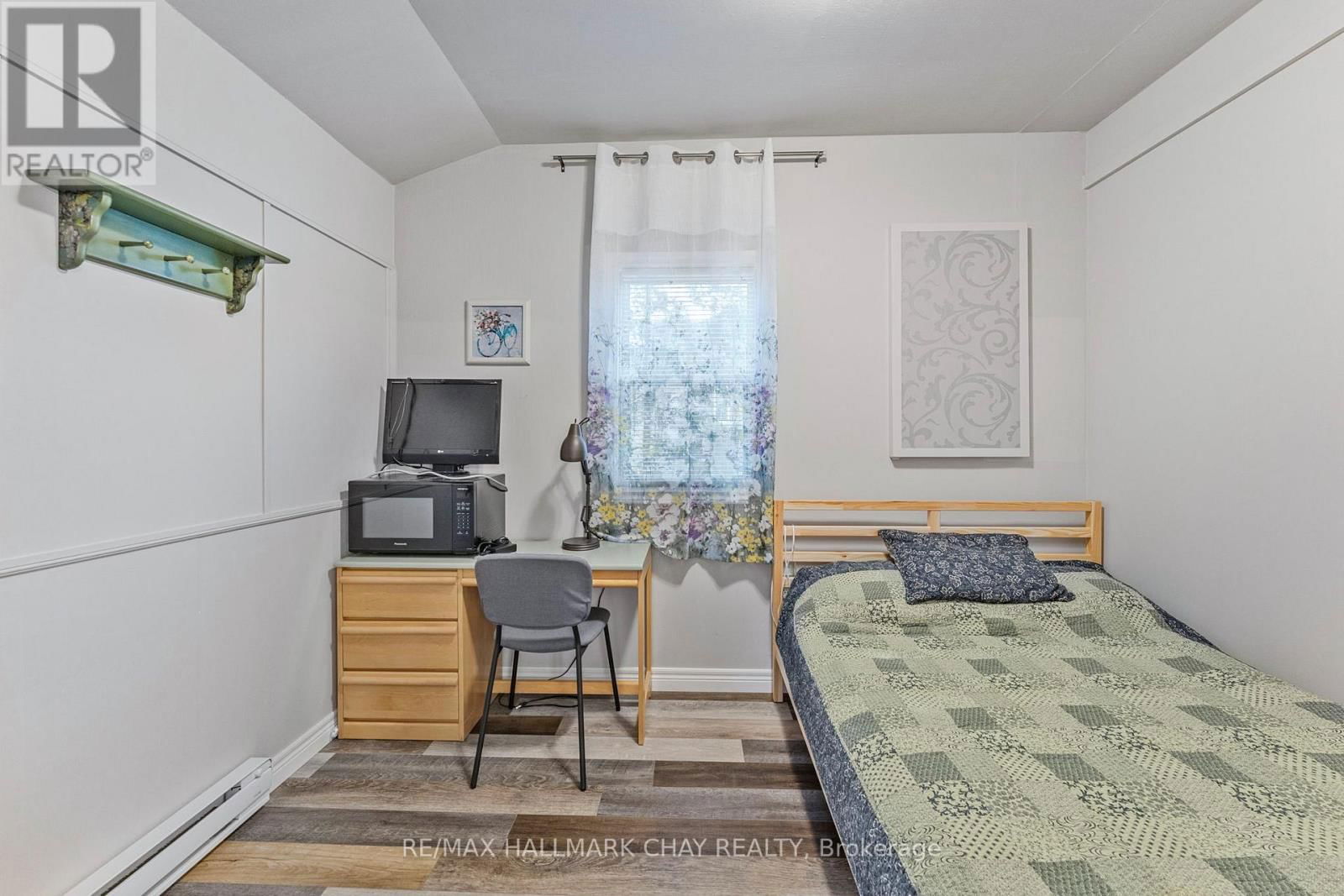 57 LAIDLAW STREET Image 21