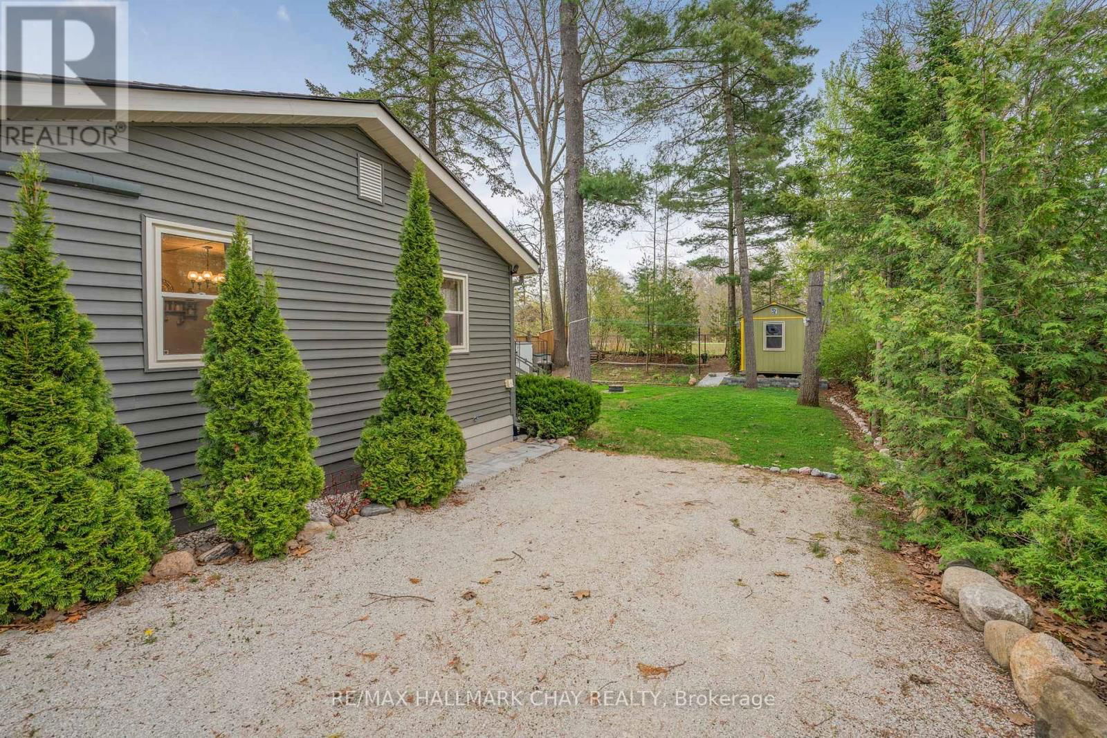 57 LAIDLAW STREET Image 25