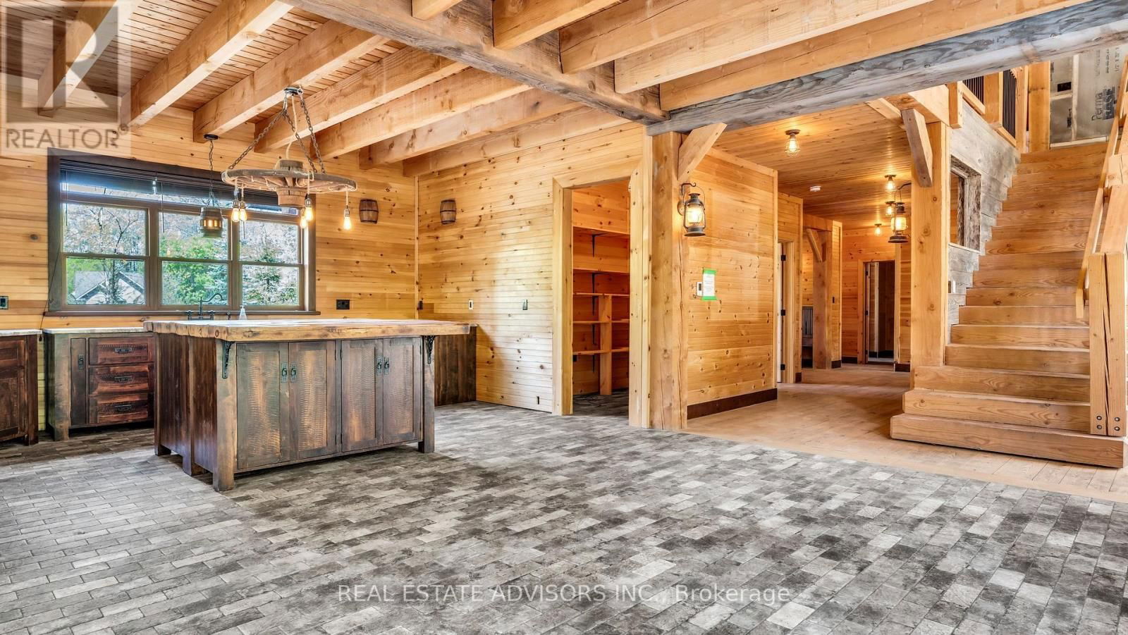 54 PINE RIDGE TRAIL Image 34