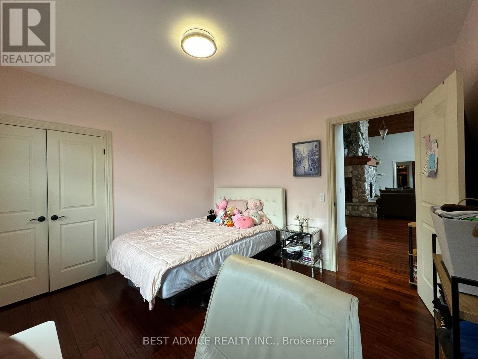 9 FERNWOOD LANE Image 17