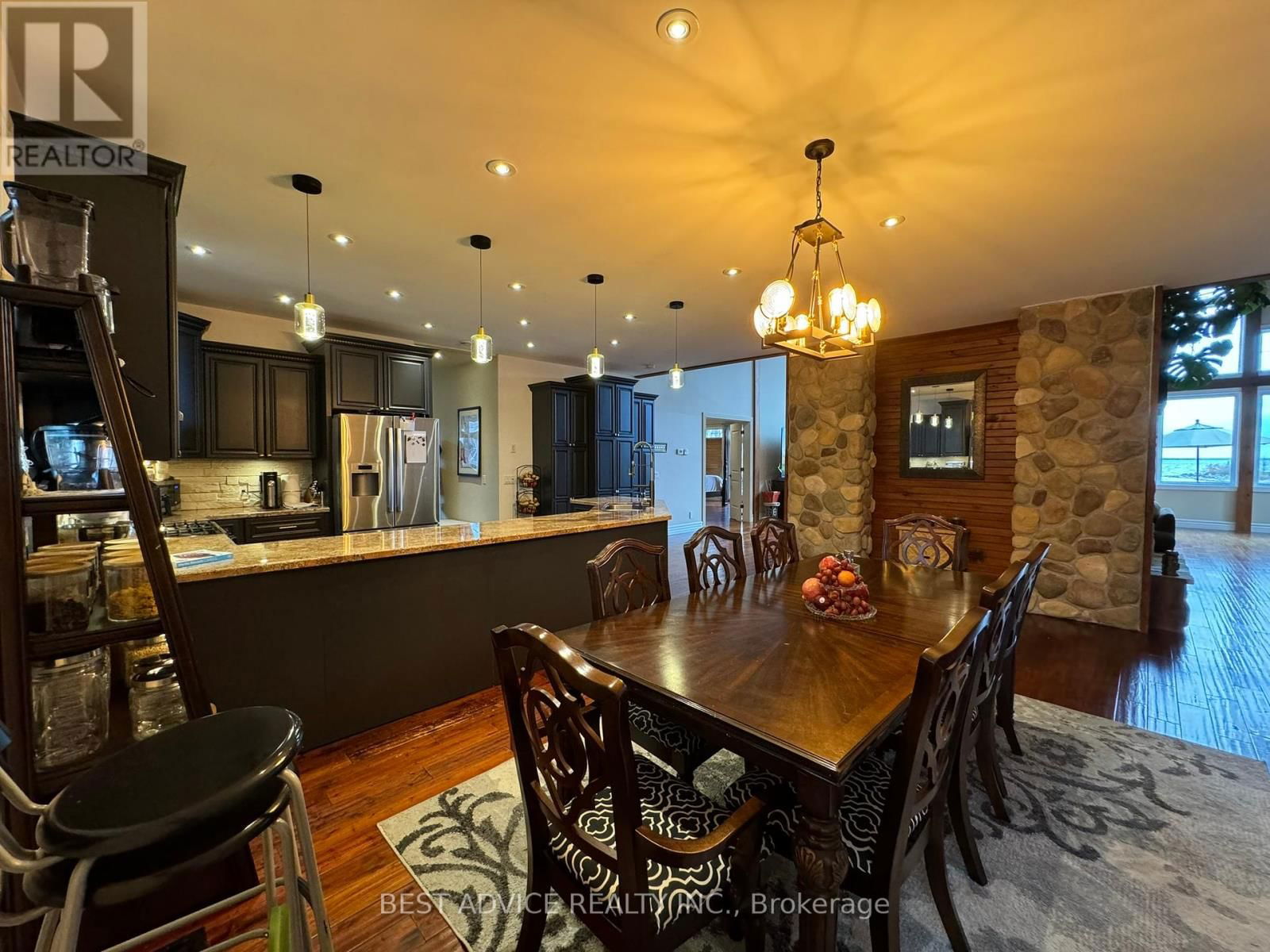 9 FERNWOOD LANE Image 21