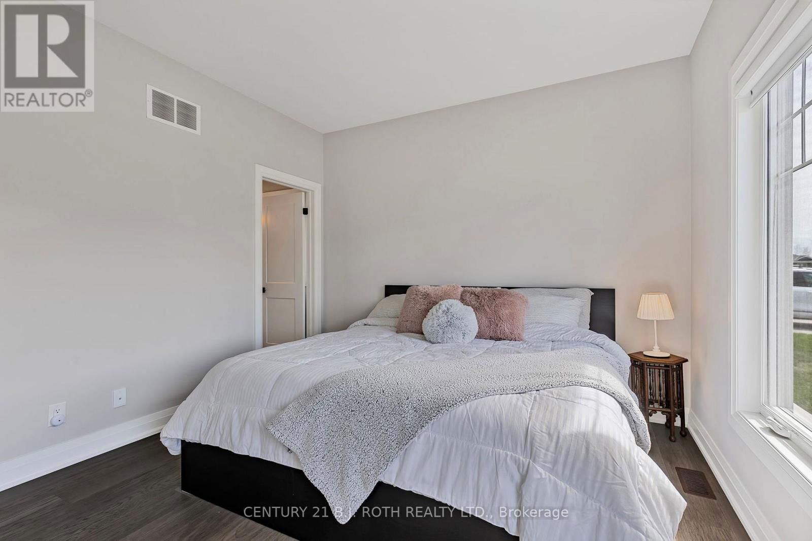 159 BRANDON AVENUE Image 17