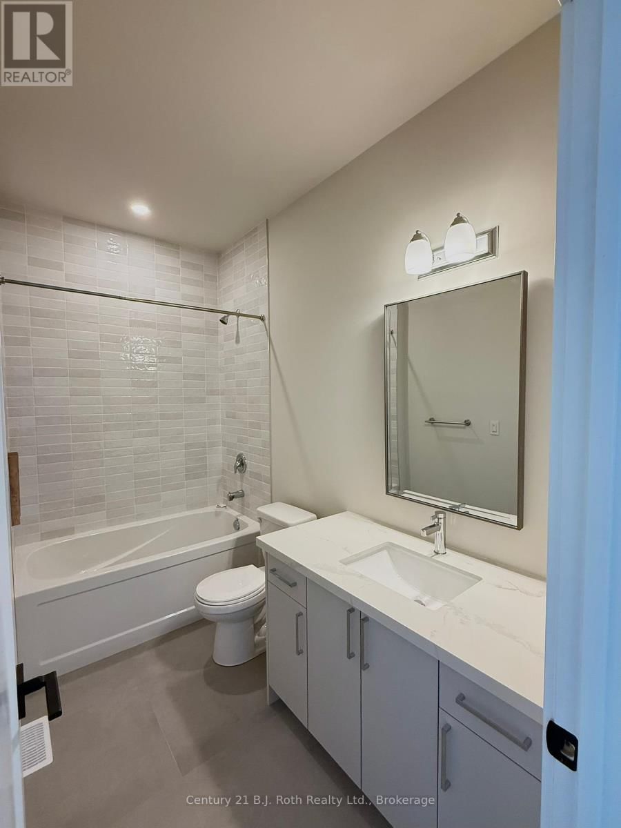 15 RUBY CRESCENT Image 16