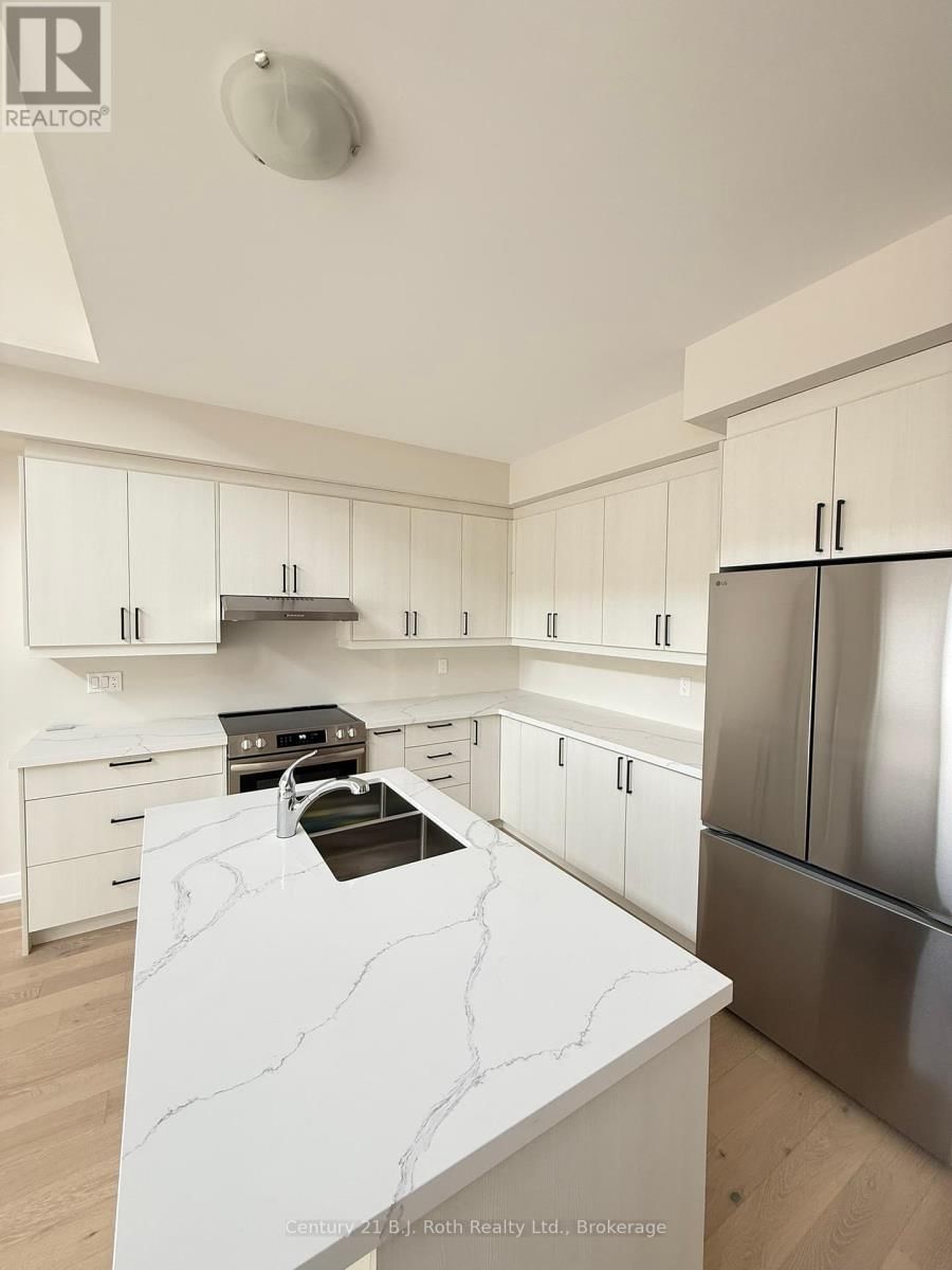 15 RUBY CRESCENT Image 3