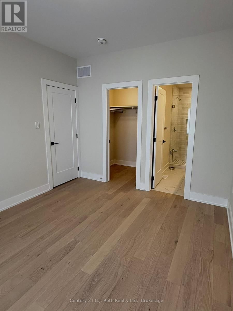 15 RUBY CRESCENT Image 6