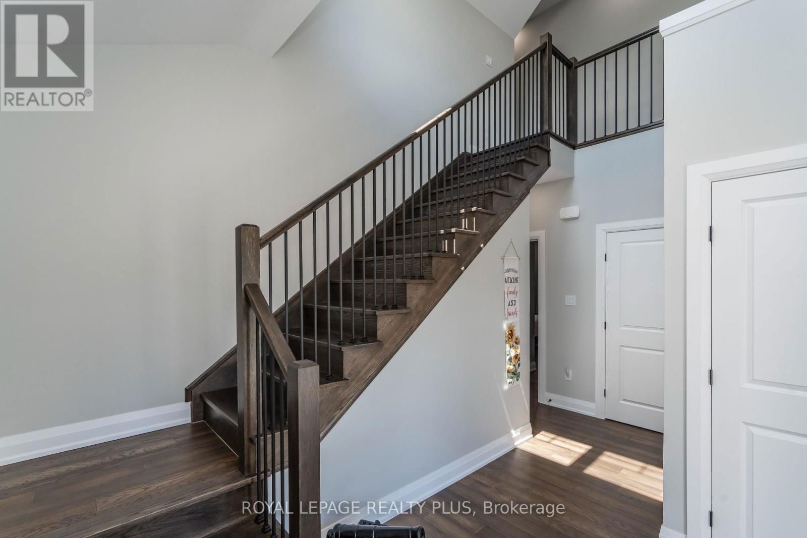 32 NAVIGATOR ROAD Image 22