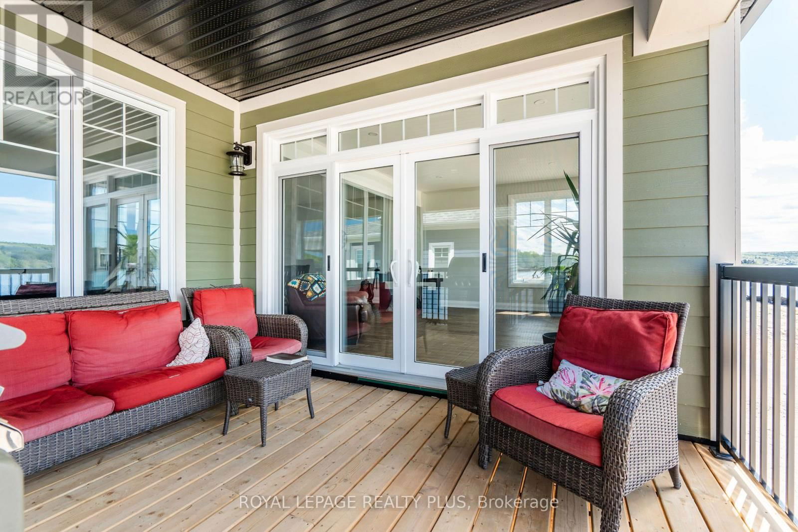 32 NAVIGATOR ROAD Image 28