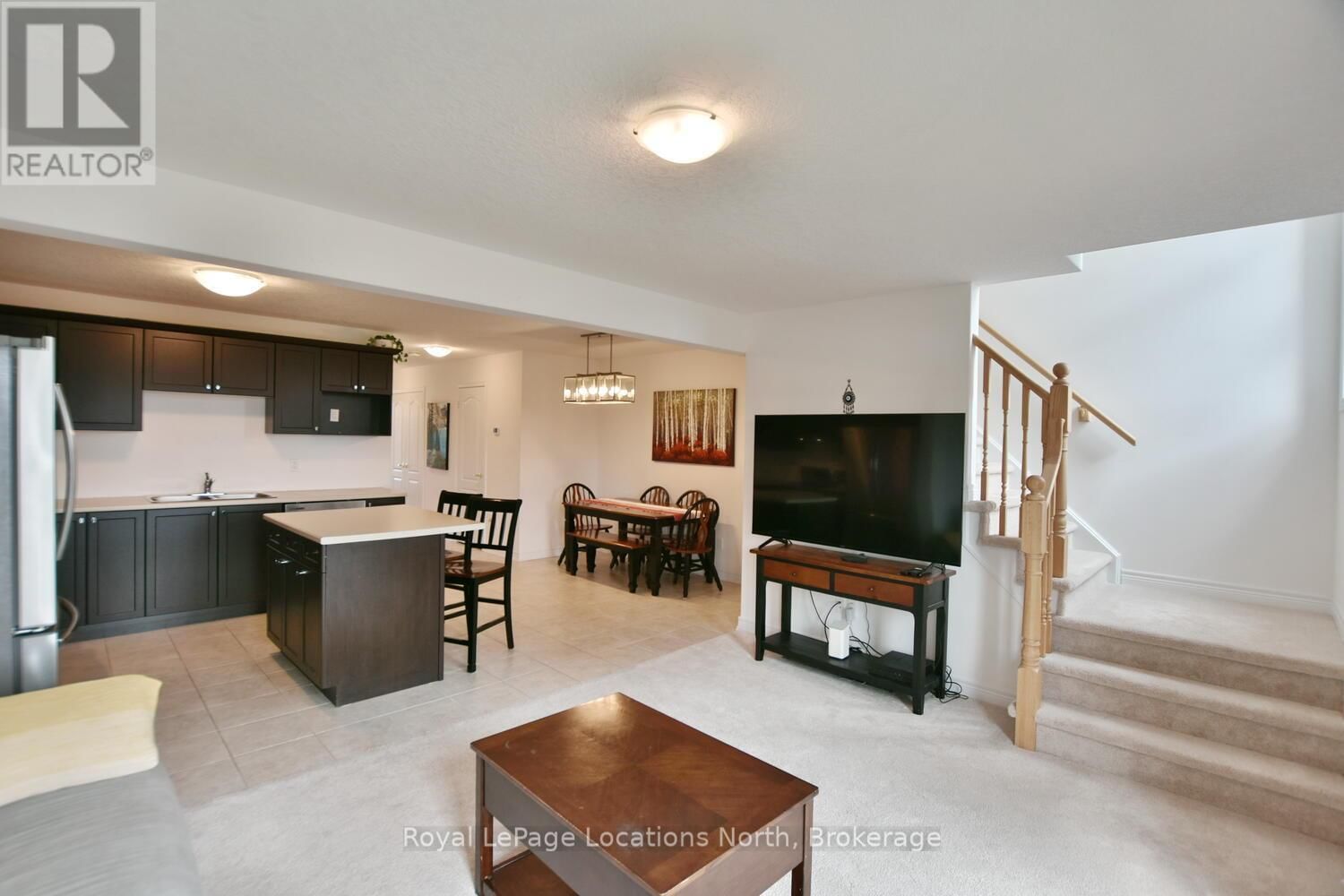 29 ARCHER AVENUE Image 14