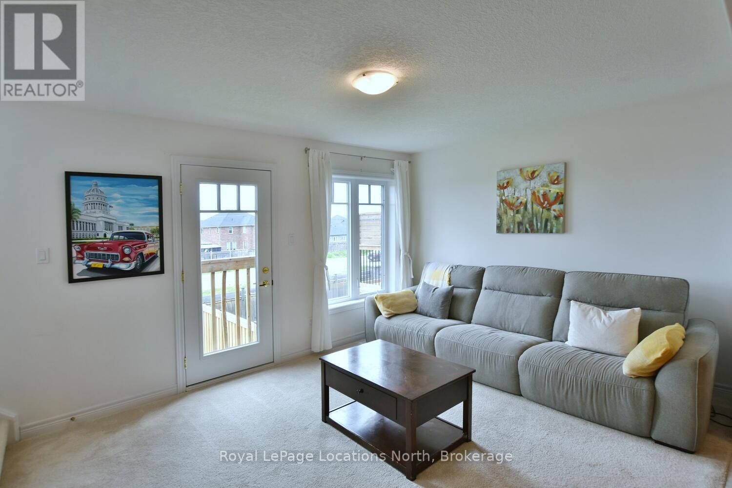 29 ARCHER AVENUE Image 16