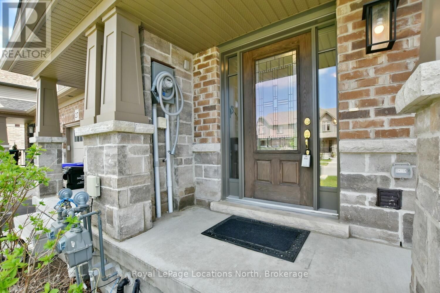 29 ARCHER AVENUE Image 4